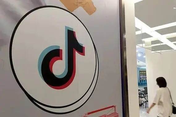 头部交易所格局基本稳定，OKEx表现依旧亮眼